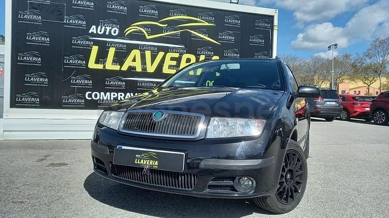 Usado Skoda Fabia 80 CV (58 kW) 2006 Negro Familiar