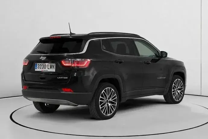 Usado Jeep Compass Limited 130 CV (95 kW) 2022 SUV