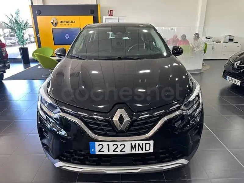 Usado Renault Captur Zen 130 CV (95 kW) 2020 Negro SUV