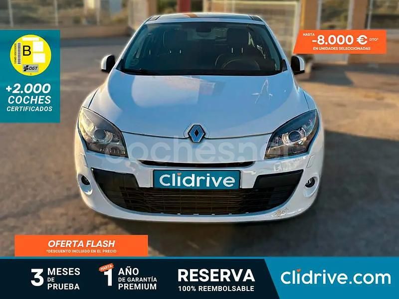 Blanco Usado 2010 Renault Mégane Dynamique Berlina | 3990 € (Precio justo) - Imagen 1/3