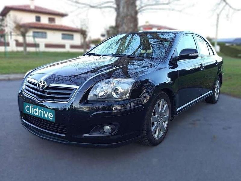 Usado Toyota Avensis Active 132 CV (97 kW) 2007 Negro Berlina
