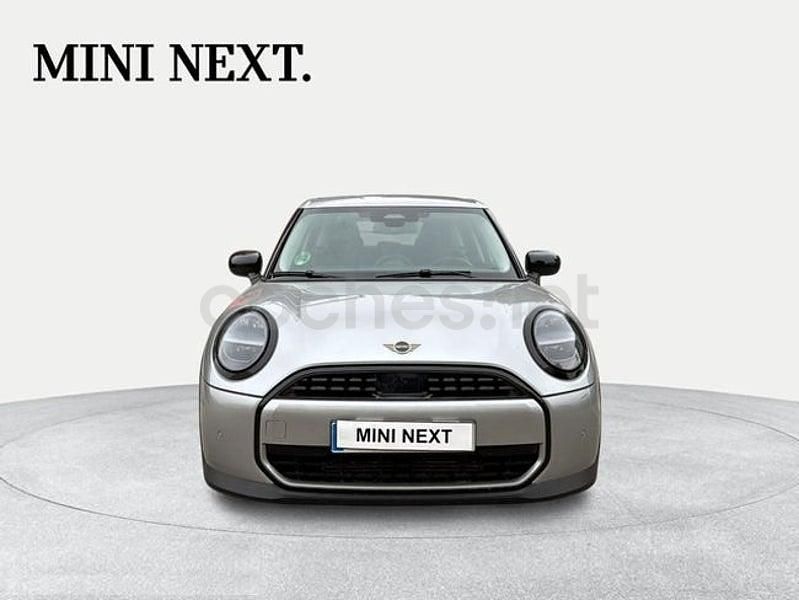 Usado Mini Cooper 114 kW (156 CV) 2025 Gris / plata Utilitario