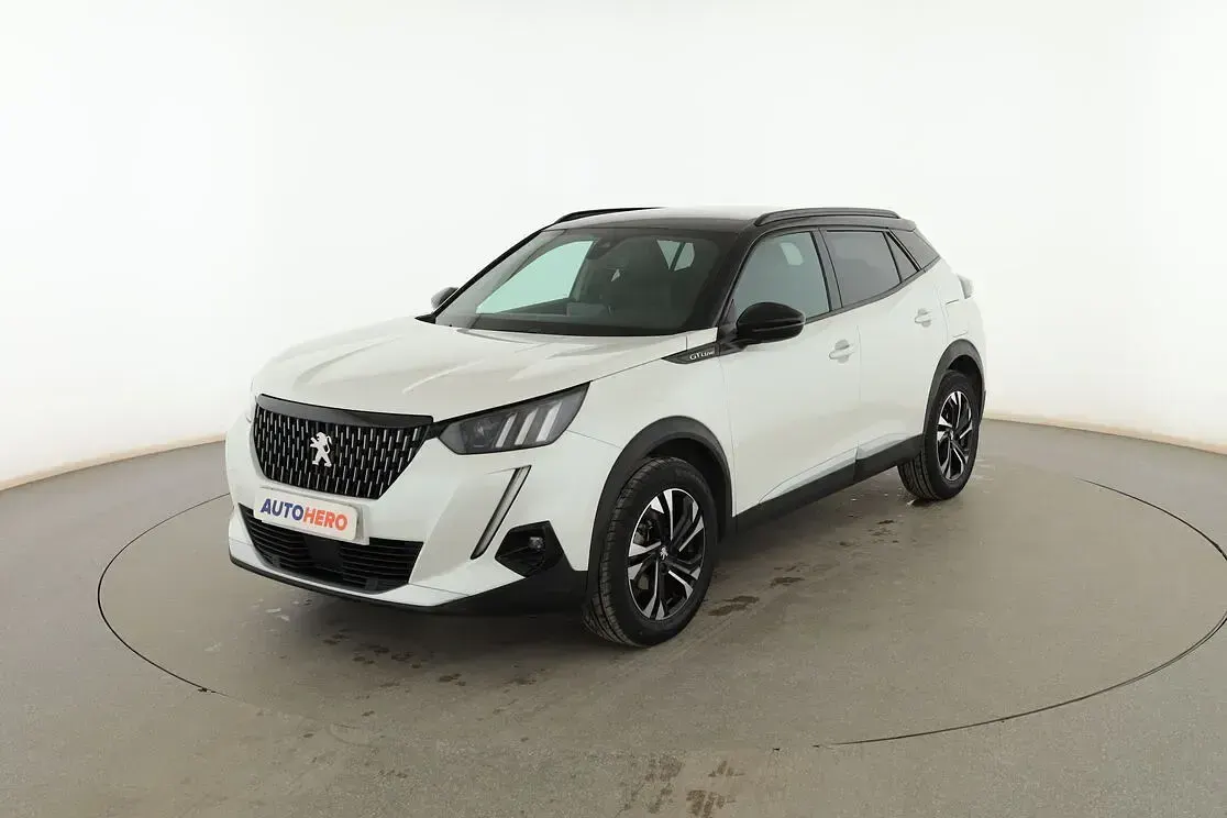 Usado Peugeot 2008 GT-line 131 CV (96 kW) 2020 SUV