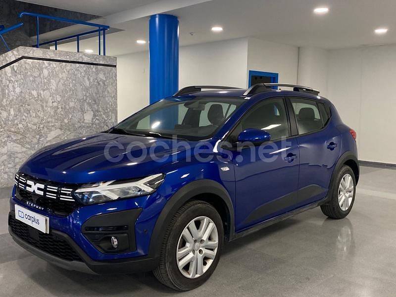 Azul Usado 2024 Dacia Sandero Expression Berlina | 16.990 € (Precio justo) - Imagen 1/4