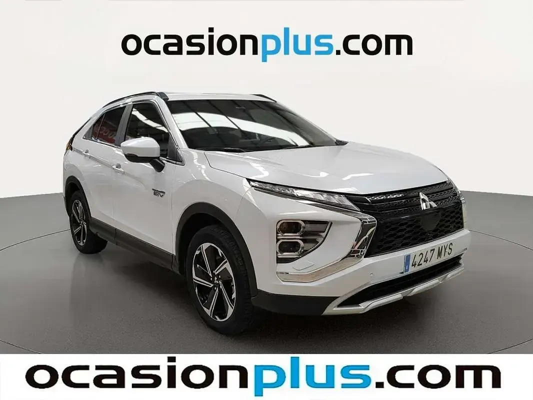 Usado Mitsubishi Eclipse Cross 188 CV (138 kW) 2025 Blanco SUV