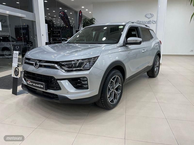 Azul Usado 2023 Ssangyong (KGM) Korando SUV | 25.995 € - Imagen 1/4
