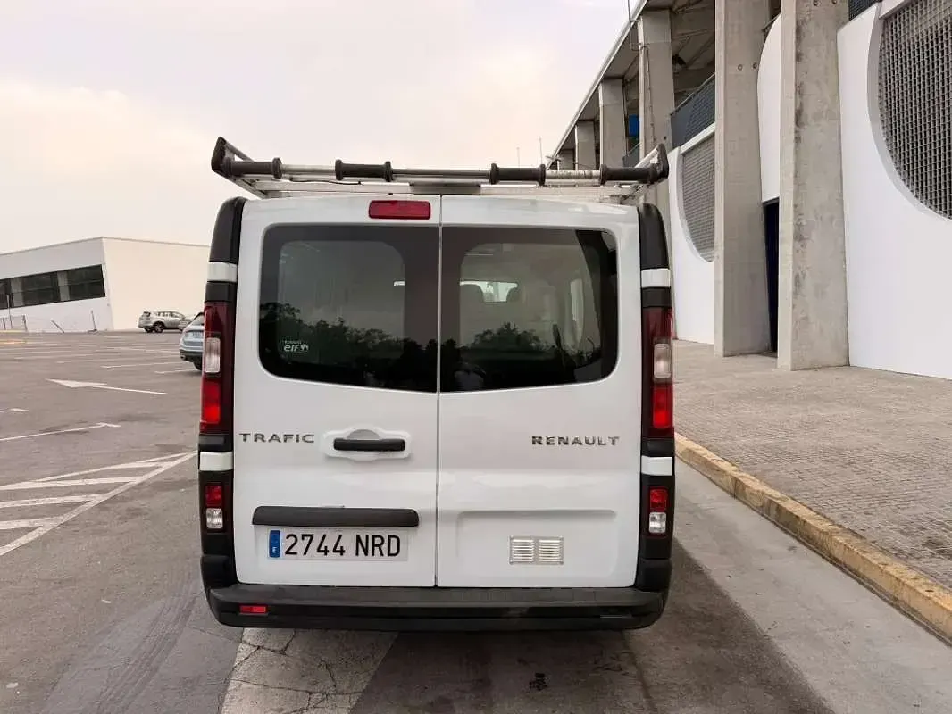 Usado Renault Master 125 CV (91 kW) 2018 Blanco Van