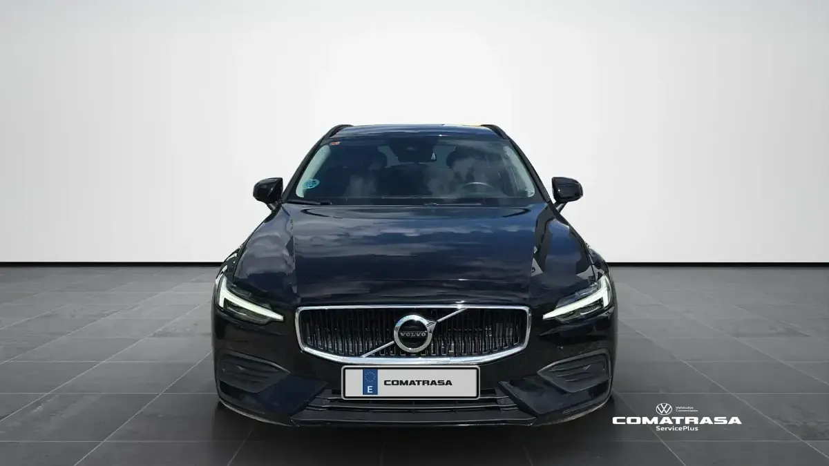 Usado Volvo V60 Momentum 150 CV (110 kW) 2019 Negro Familiar