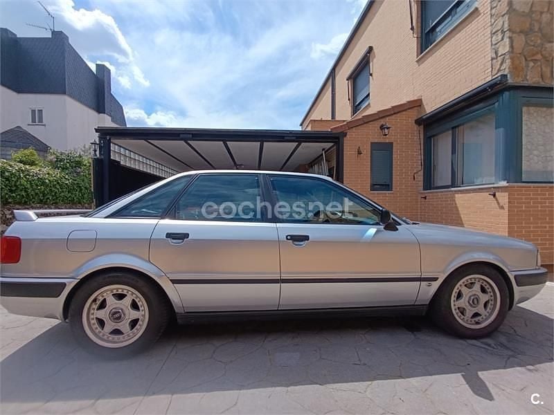 Usado Audi 80 133 CV (97 kW) 1992 Gris / plata Berlina