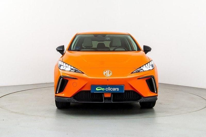 Usado MG MG4 EV Luxury 150 kW (204 CV) 2024 Naranja Utilitario
