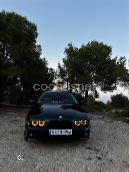 Verde Usado 2002 BMW 530 Exclusive Berlina | 4900 € - Imagen 1/2