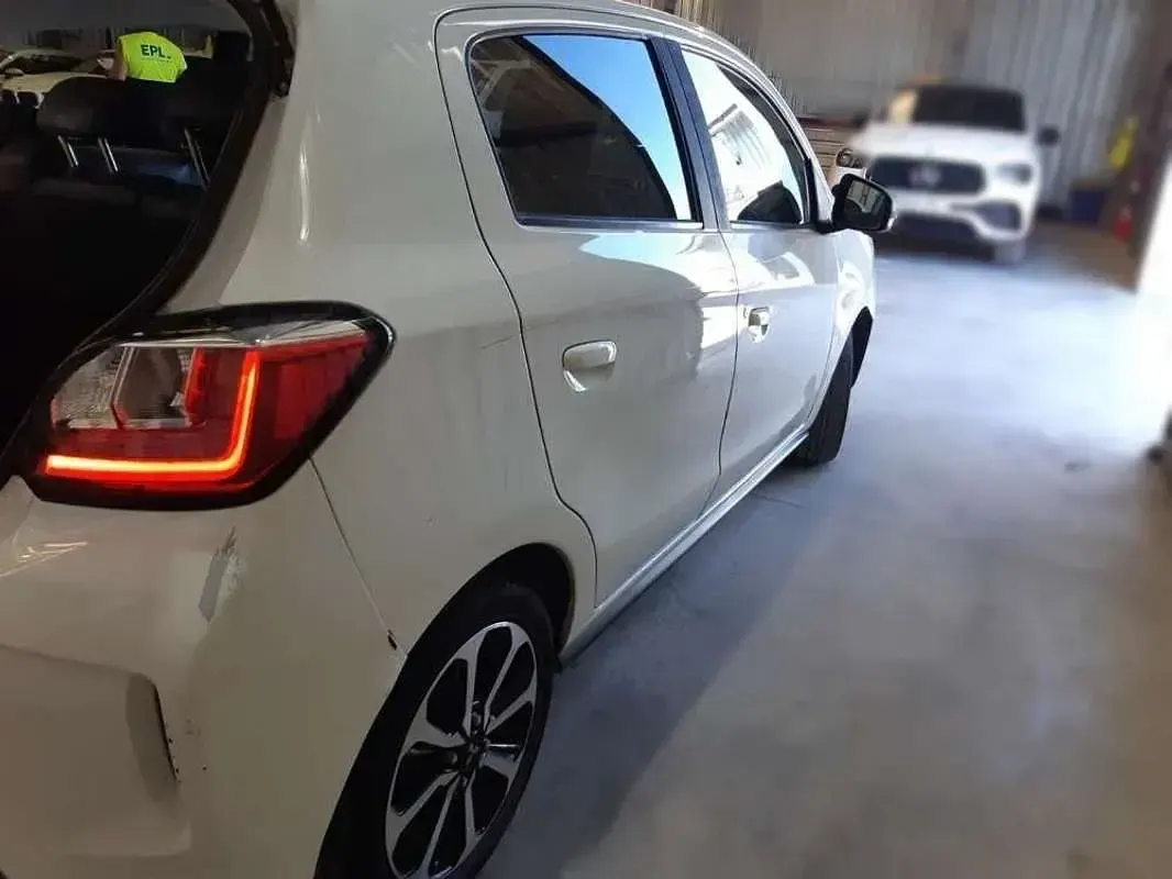 Usado Mitsubishi Space Star 71 CV (52 kW) 2022 Blanco Utilitario
