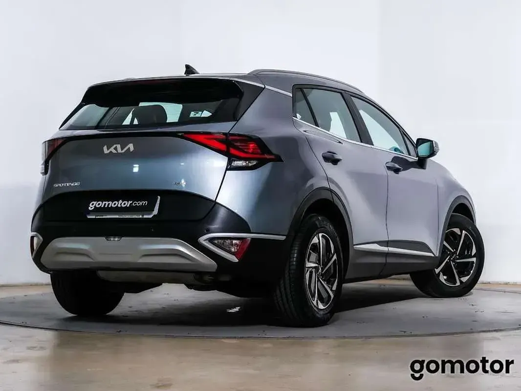 Usado Kia Sportage 230 CV (169 kW) 2023 Gris SUV