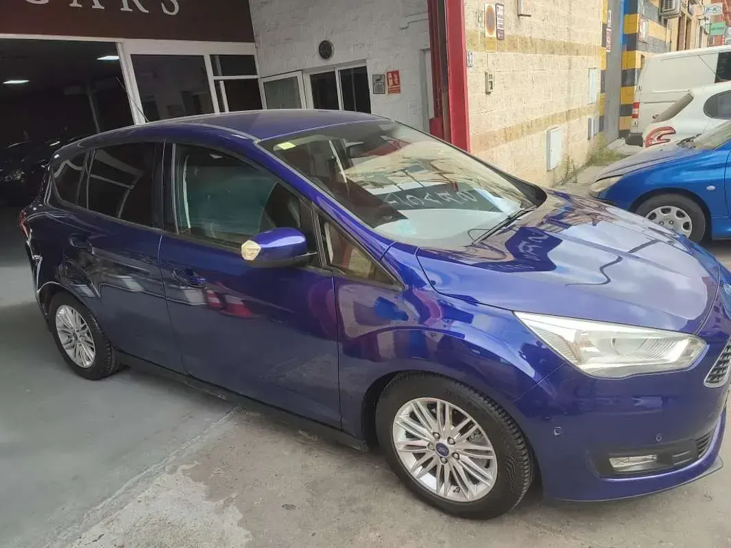 Usado Ford C-MAX Trend 125 CV (91 kW) 2016 Azul Monovolumen