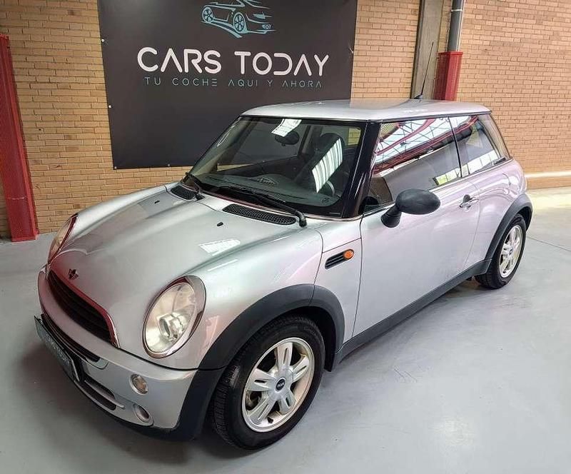 Gris / plata Usado 2006 Mini ONE Utilitario | 4490 € (Super precio) - Imagen 1/4