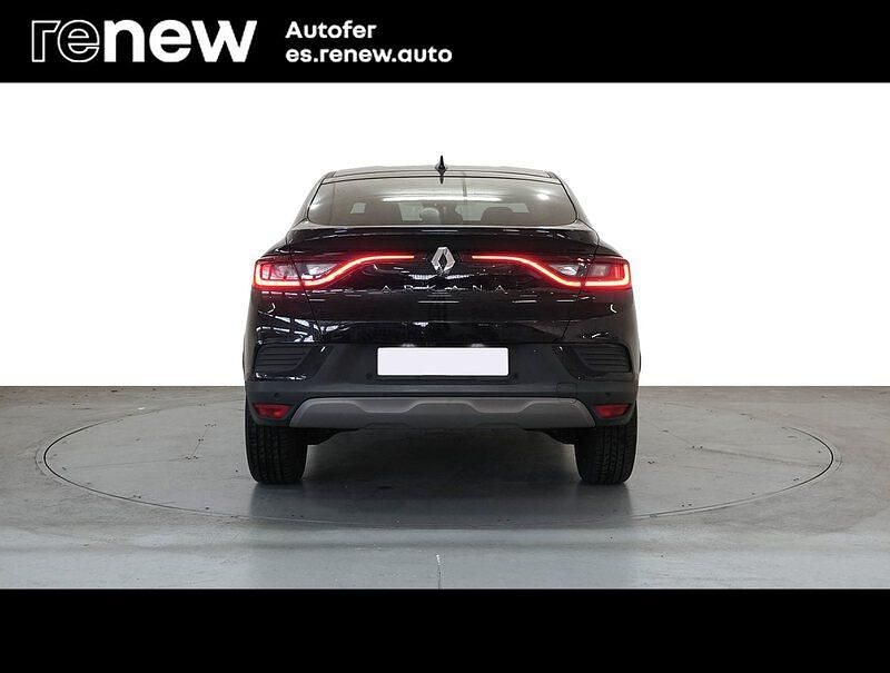 Usado Renault Arkana Zen 145 CV (106 kW) 2022 Negro SUV