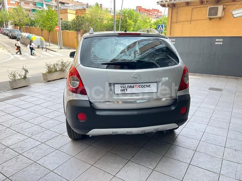 Usado Opel Antara Enjoy Plus 150 CV (110 kW) 2008 Gris / plata SUV