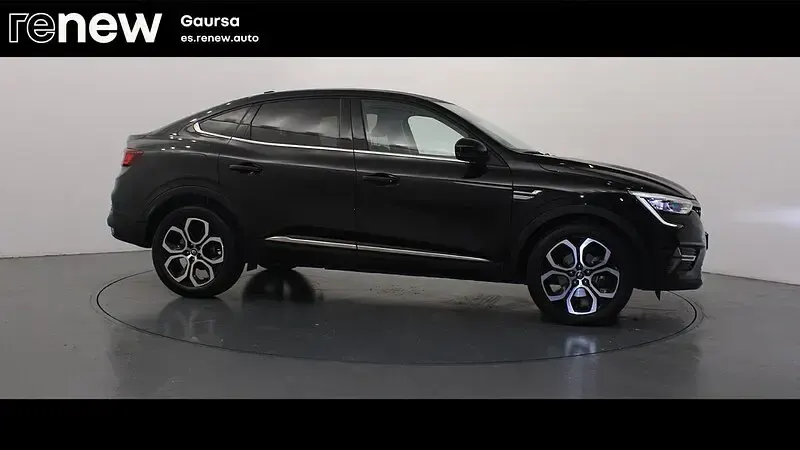 Usado Renault Arkana Zen 145 CV (106 kW) 2022 Negro SUV