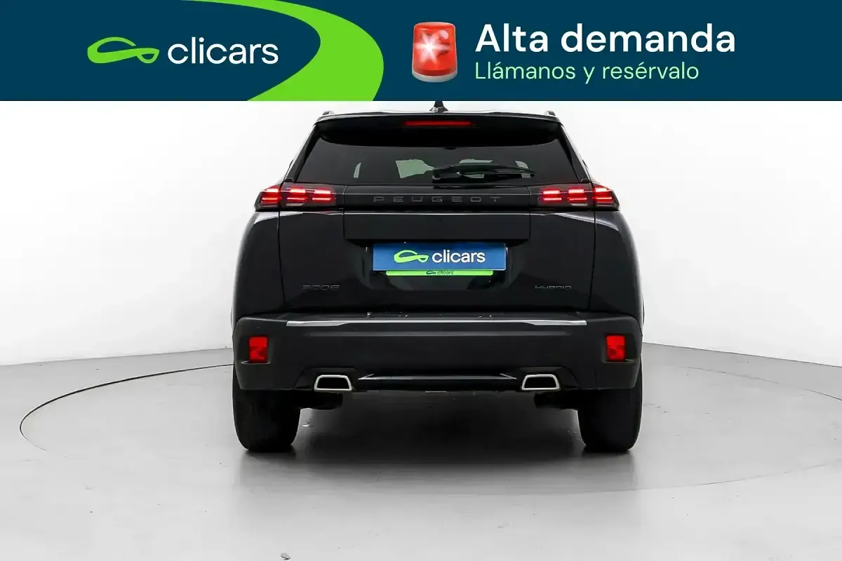 Usado Peugeot 2008 Allure 136 CV (100 kW) 2025 Negro SUV