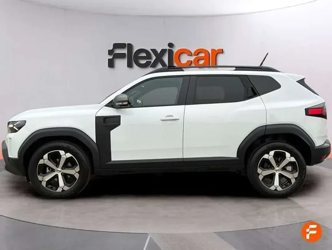 Używany Dacia Duster Journey 131 KM (96 kW) 2025 Biały SUV