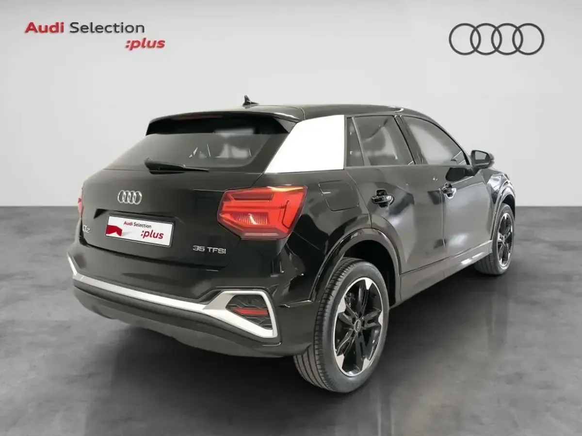 Usado Audi Q2 S-Line 150 CV (110 kW) 2023 Negro SUV