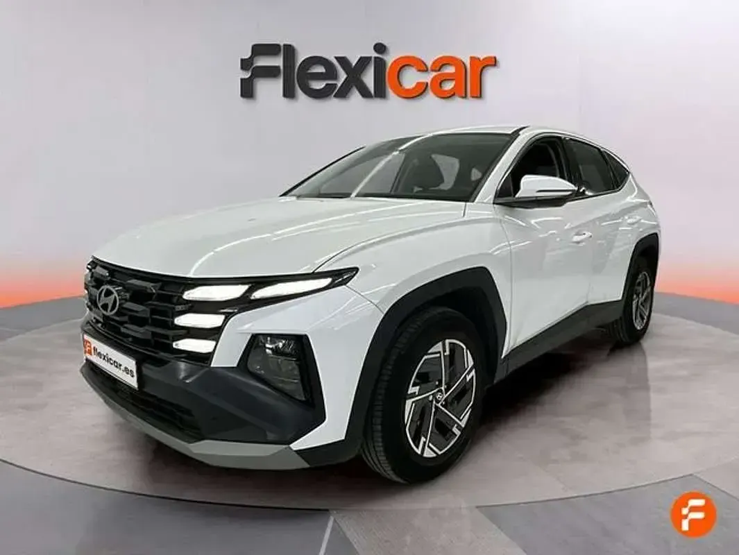 Usado Hyundai Tucson Style 230 CV (169 kW) 2024 Blanco SUV