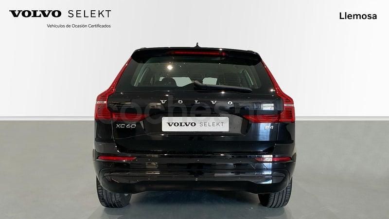 Usado Volvo XC60 Core 197 CV (144 kW) 2023 Negro SUV