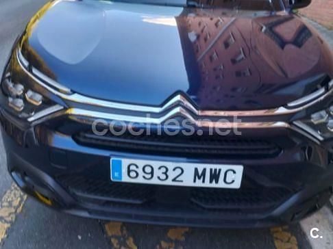 Azul Usado 2024 Citroën C4 Feel Berlina | 17.500 € (Precio justo) - Imagen 1/4
