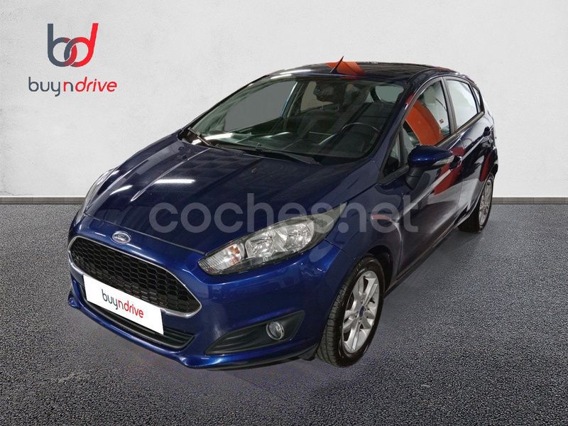 Azul Usado 2016 Ford Fiesta Trend Utilitario | 8790 € (Precio justo) - Imagen 1/4