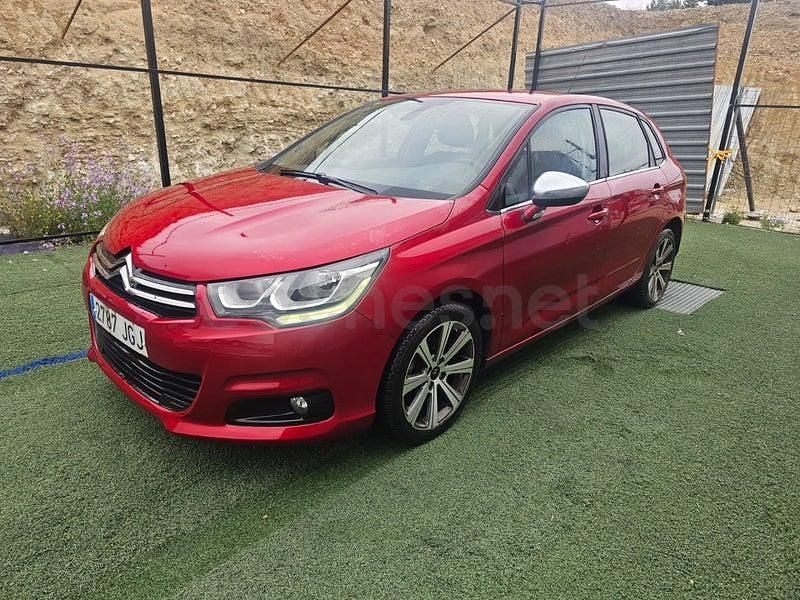 Usado Citroën C4 Feel 120 CV (88 kW) 2015 Granate Berlina