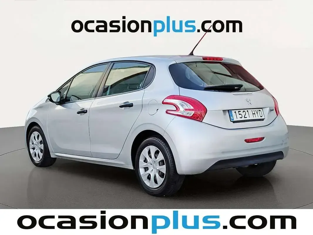 Usado Peugeot 208 Business-Line 68 CV (50 kW) 2014 Gris Utilitario