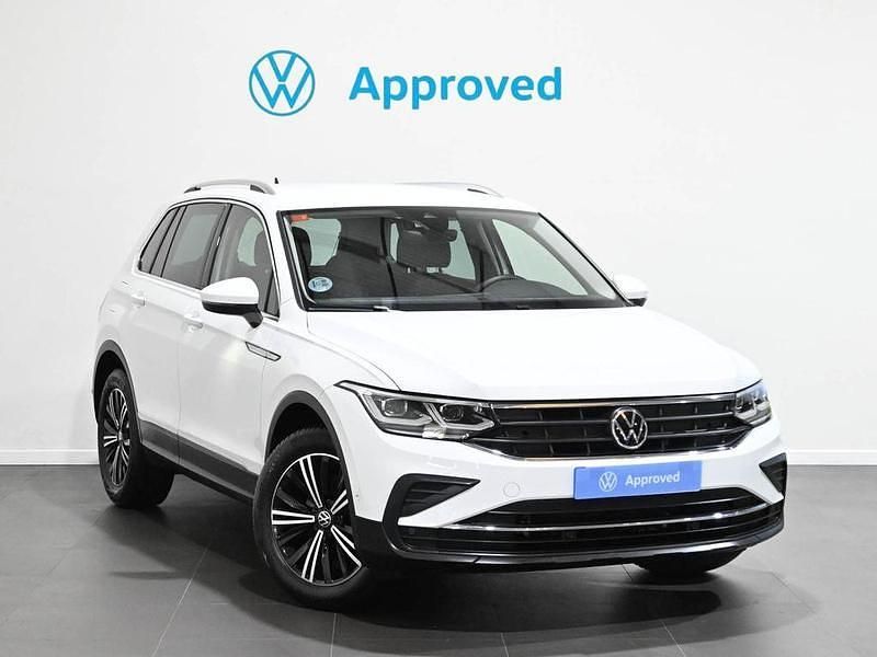 Blanco Usado 2021 VW Tiguan Life SUV | 24.500 € (Precio justo) - Imagen 1/4