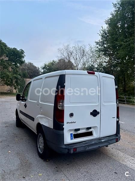 Blanco Usado 2009 Fiat Doblò Active Monovolumen | 2300 € (Super precio) - Imagen 1/1