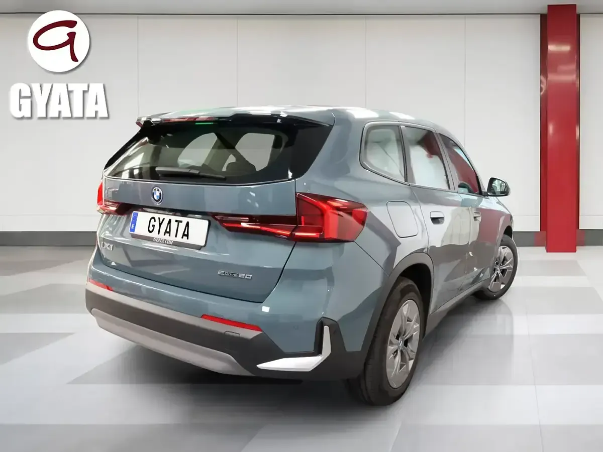 Usado BMW iX1 150 kW (204 CV) 2024 Verde SUV