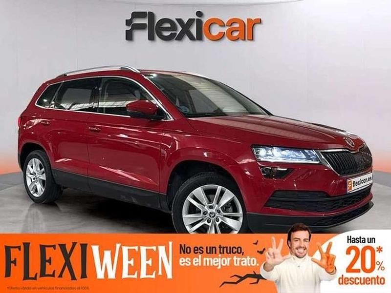 Rojo Usado 2021 Skoda Karoq Ambition SUV | 16.990 € (Precio justo) - Imagen 1/4