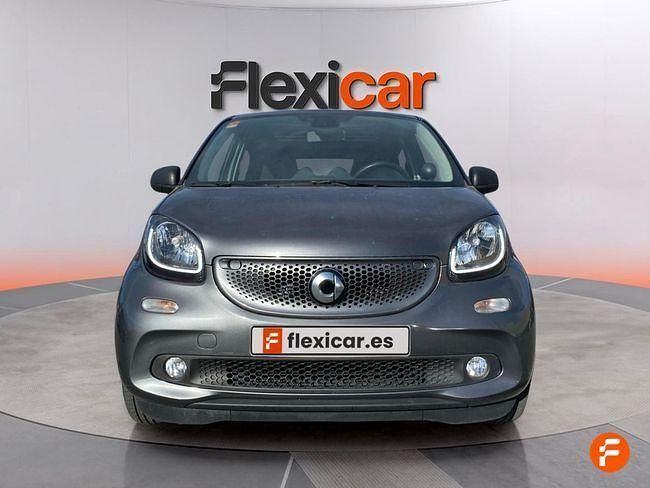 Usado Smart ForFour 90 CV (66 kW) 2018 Negro Utilitario