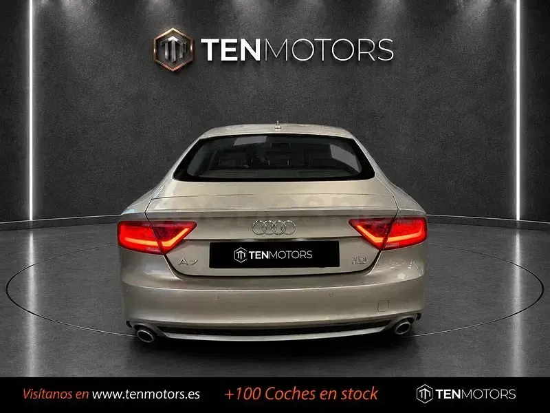 Usado Audi A7 Sportback 204 CV (150 kW) 2013 Gris / plata Utilitario