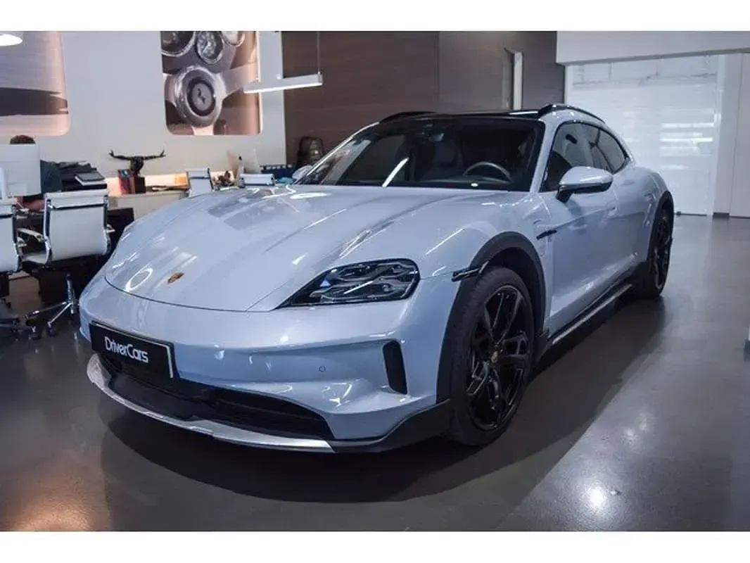 Usado Porsche Taycan 4S Cross Turismo Cross Turismo 439 kW (598 CV) 2025 Gris Familiar