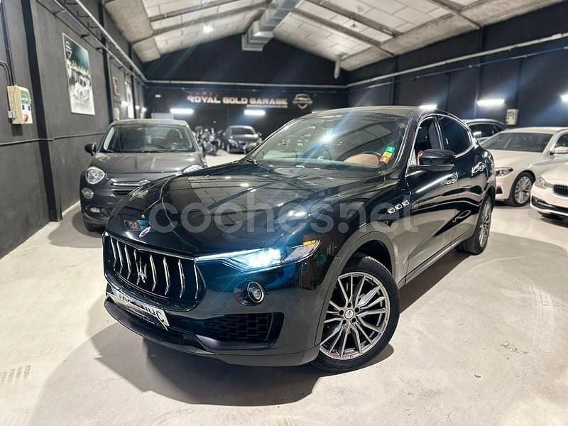 Usado Maserati Levante 275 CV (202 kW) 2020 Negro SUV