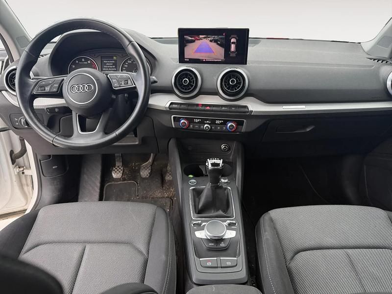 Usado Audi Q2 110 CV (80 kW) 2021 Blanco SUV