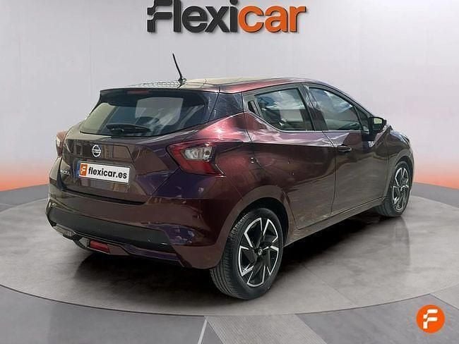Usado Nissan Micra 92 CV (67 kW) 2021 Rojo Utilitario