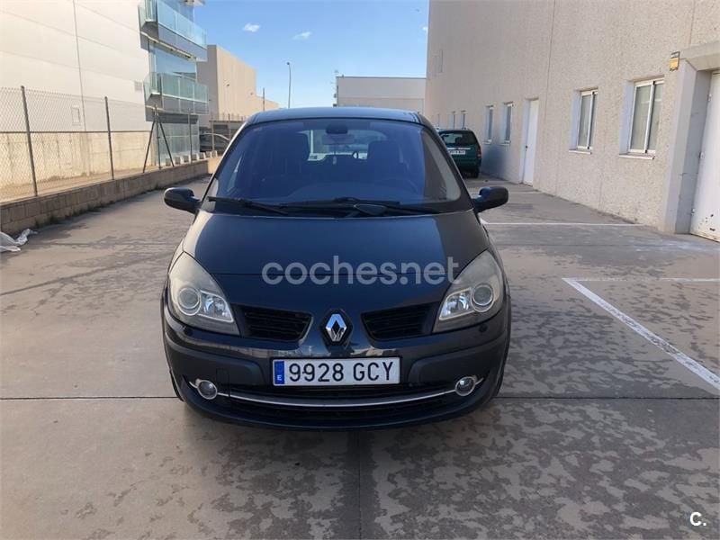 Usado Renault Grand Scénic II Dynamique 130 CV (95 kW) 2008 Azul Monovolumen