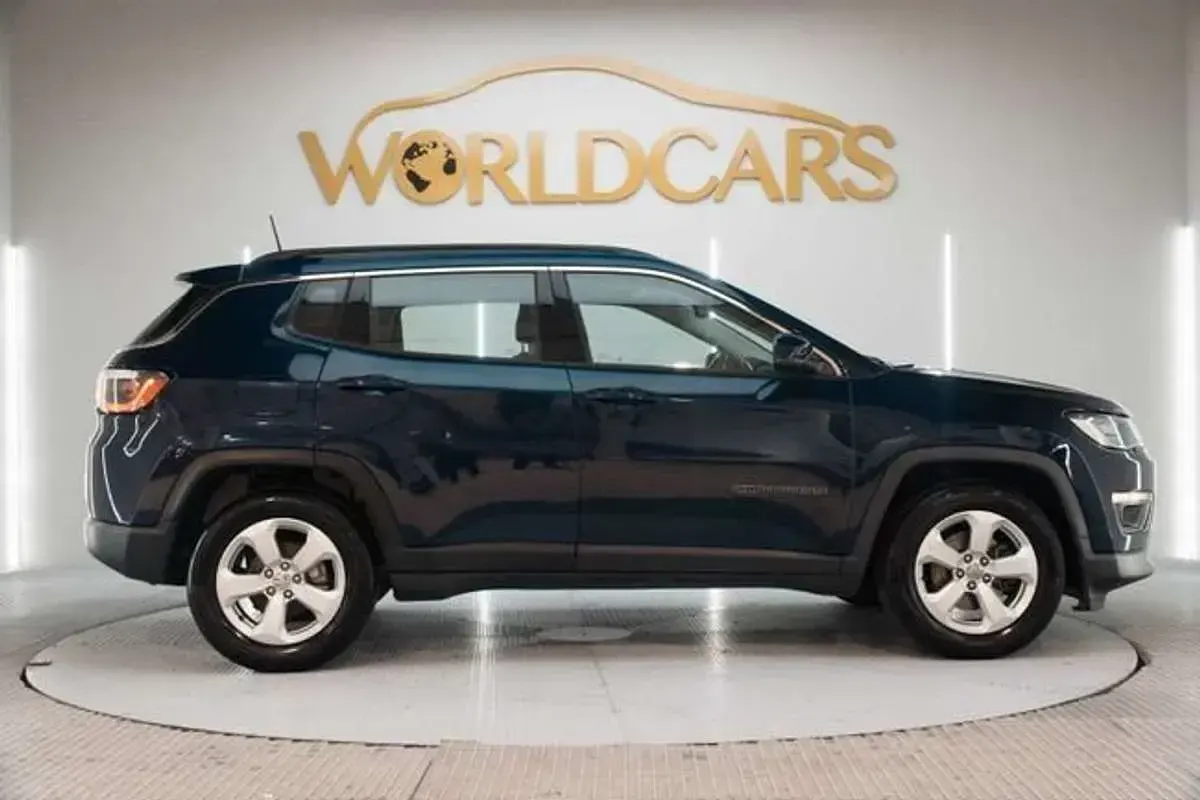 Usado Jeep Compass Night Eagle 140 CV (102 kW) 2019 Azul SUV