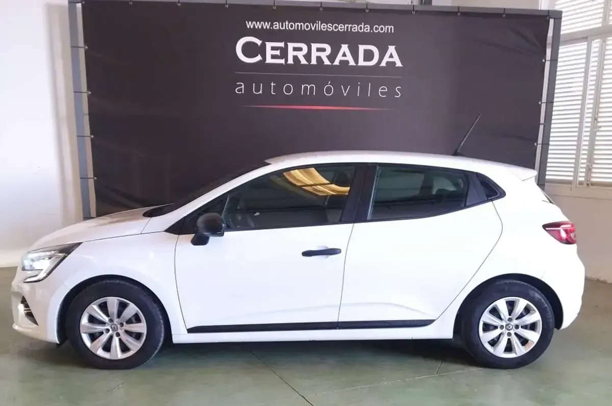 Usado Renault Clio Equilibre 101 CV (74 kW) 2022 Blanco Utilitario