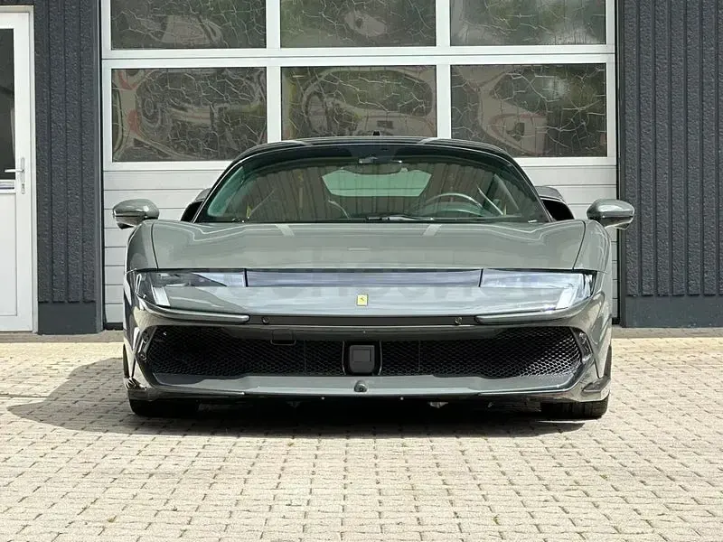 Nuevo Ferrari Testarossa 1050 CV (772 kW) 2026 Gris / plata Coupe