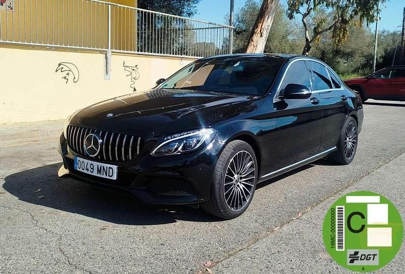 Usado Mercedes C220 170 CV (125 kW) 2015 Negro Berlina