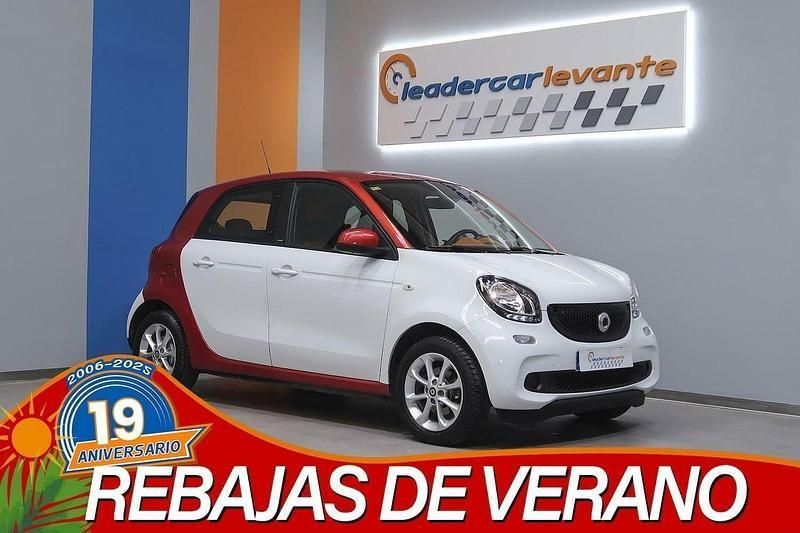 Blanco Usado 2018 Smart ForFour Passion Berlina | 13.900 € (Un poco caro) - Imagen 1/4