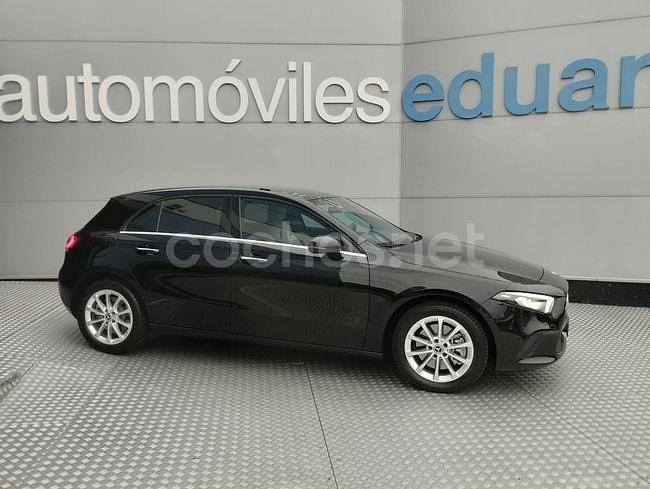 Negro Usado 2022 Mercedes A250 Berlina | 26.500 € (Super precio) - Imagen 1/4