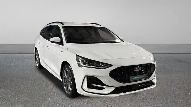Usado Ford Focus ST-Line 125 CV (91 kW) 2024 Blanco Familiar
