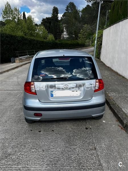 Gris / plata Usado 2005 Hyundai Getz Utilitario | 1900 € (Precio justo) - Imagen 1/4